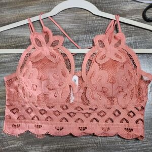 Zenana Outfitters Coral Lace Bralette